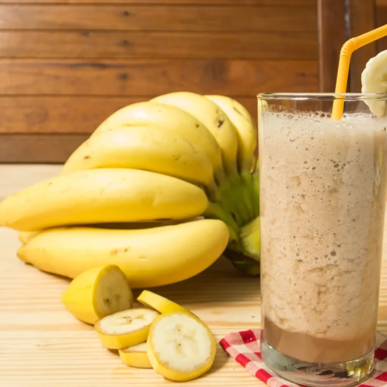 Banana Shake Delight: A Refreshing Twist on a Classic Drink!