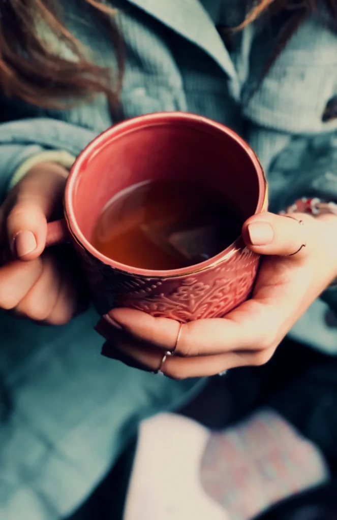 Pink Tea Obsession: Blushing Cups of Joy