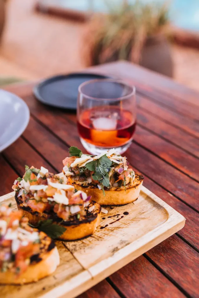 Caramelized Onion and Goat Cheese Bruschetta: Savory Elegance!