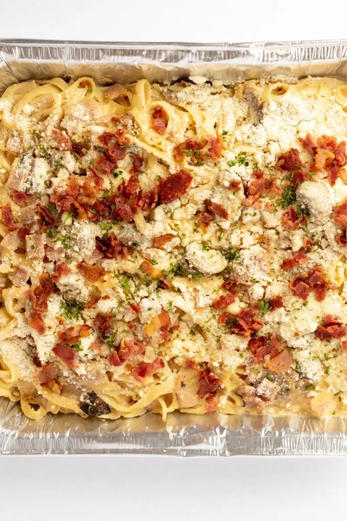 Carbonara Pizza: Fusion of Italian Favorites