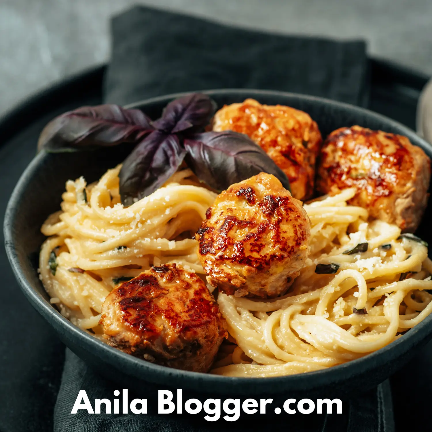 Classic-Pasta-Carbonara-A-Roman-Masterpiece-on-Your-Plate-