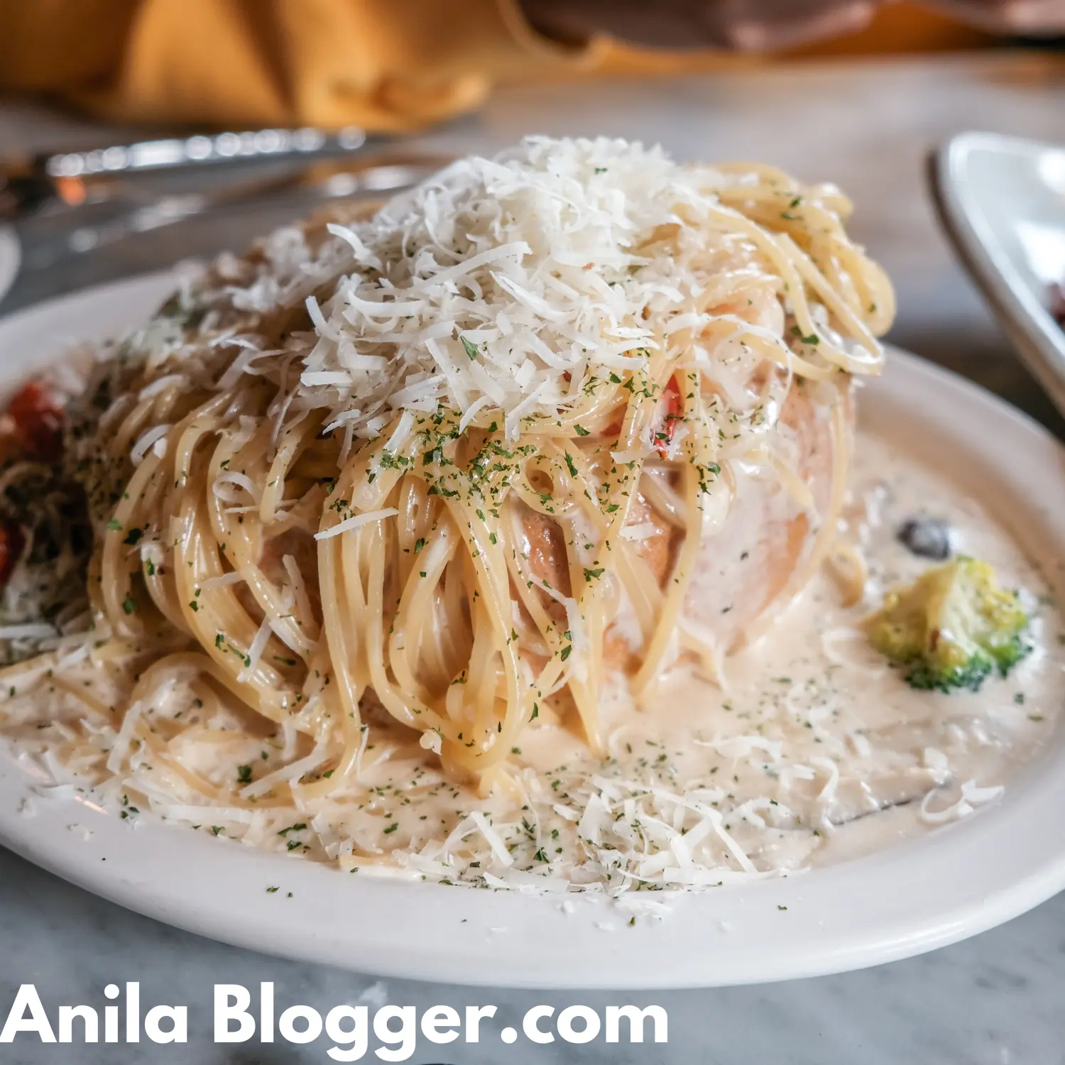 Spaghetti-Carbonara-with-a-Twist-Creative-Variations-to-Try.